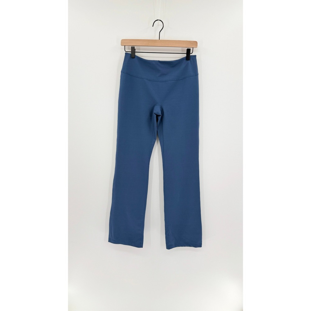 Uniqlo Women's Performance Activewear Pants Size M Straight Leg Athleisure